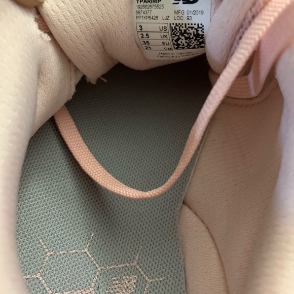 New - Picture 3 of 3